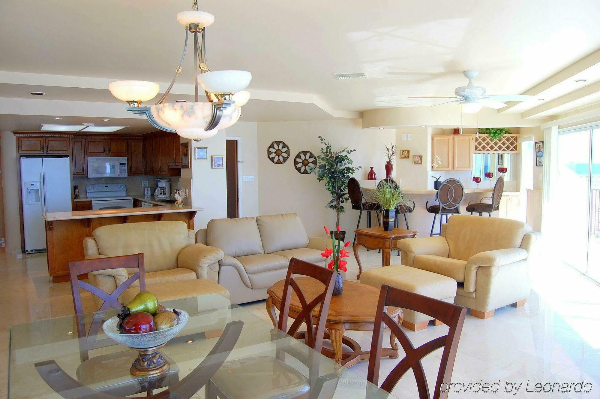Rosarito Inn Інтер'єр фото
